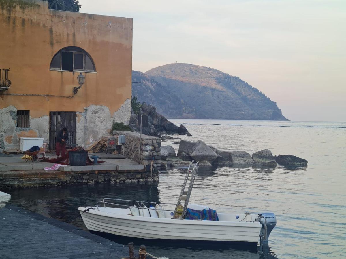 Lipari Centro Storico Flat 7 Min From Port Lägenhet Exteriör bild